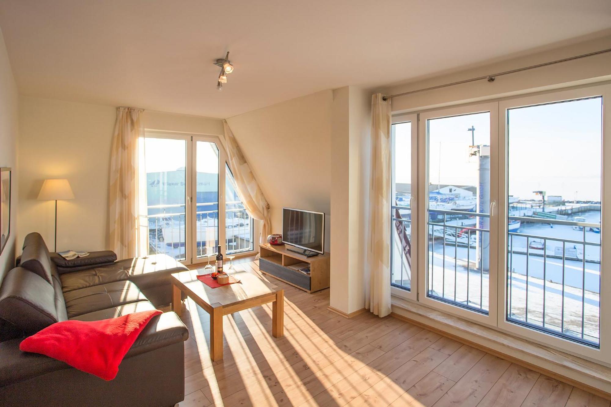 Ferienwohnung Wiek Im Hafenkieker วีคเอาฟ์รือเกน ภายนอก รูปภาพ