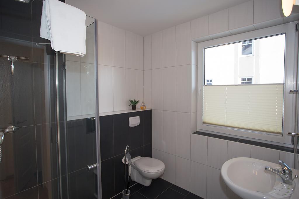 Ferienwohnung Wiek Im Hafenkieker วีคเอาฟ์รือเกน ห้อง รูปภาพ