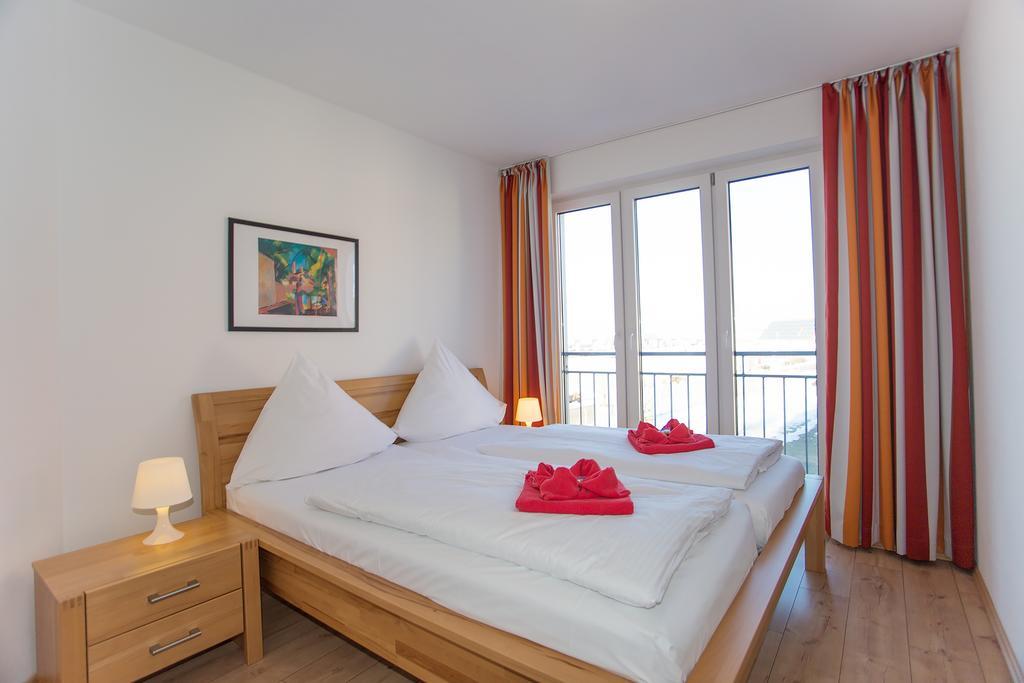 Ferienwohnung Wiek Im Hafenkieker วีคเอาฟ์รือเกน ห้อง รูปภาพ